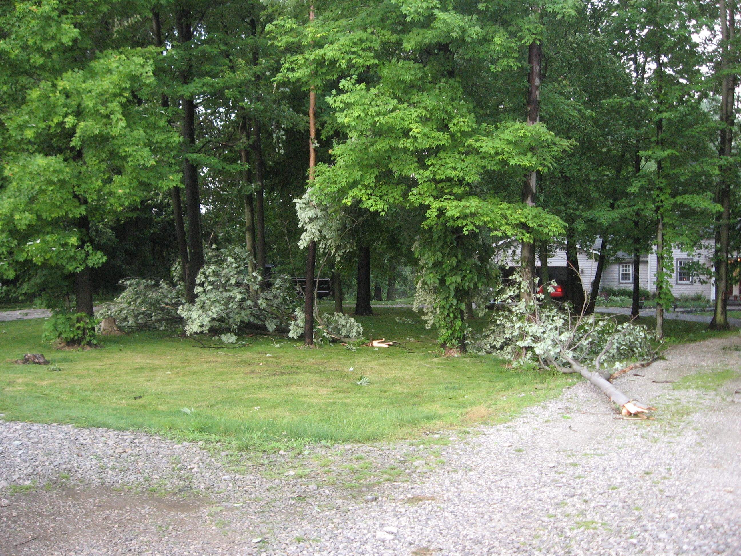 stormdamage07/AndysHouse.JPG